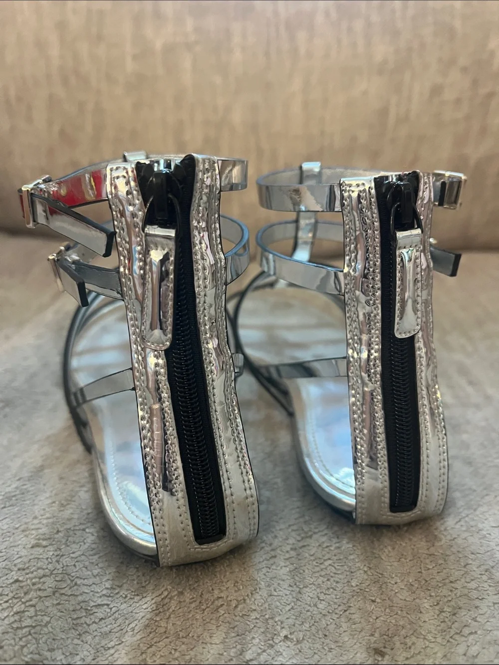TORY BURCH Metallic Silver Strappy Gladiator Sandals